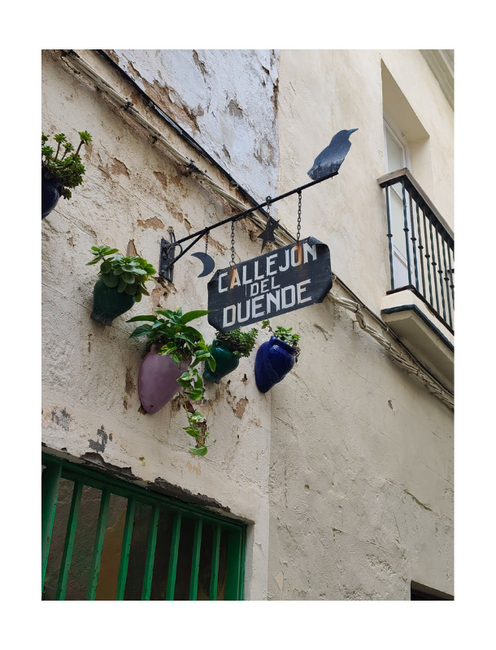 Secuencia del zoom en un callejón con la cámara del Xiaomi Redmi Note 15 Pro+ 5G