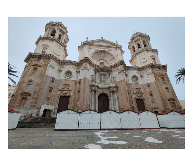 Secuencia del zoom en la catedral con la cámara del Xiaomi Redmi Note 15 Pro+ 5G