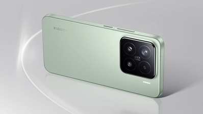 Parte trasera y módulo de cámaras de un smartphone Xiaomi 17 en color verde claro con óptica Leica.