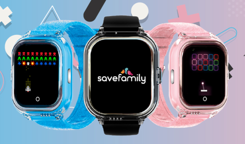 Tres relojes inteligentes infantiles SaveFamily en colores azul, negro y rosa con diferentes interfaces en sus pantallas sobre un fondo grafico.