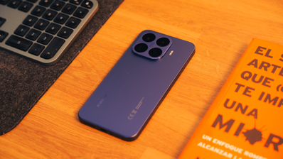Xiaomi 17T sobre la mesa
