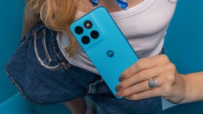 Motorola Moto G87