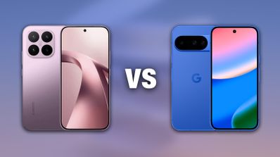 Comparativa trasera y frontal de dos smartphones de color rosa y azul enfrentados sobre un fondo degradado.