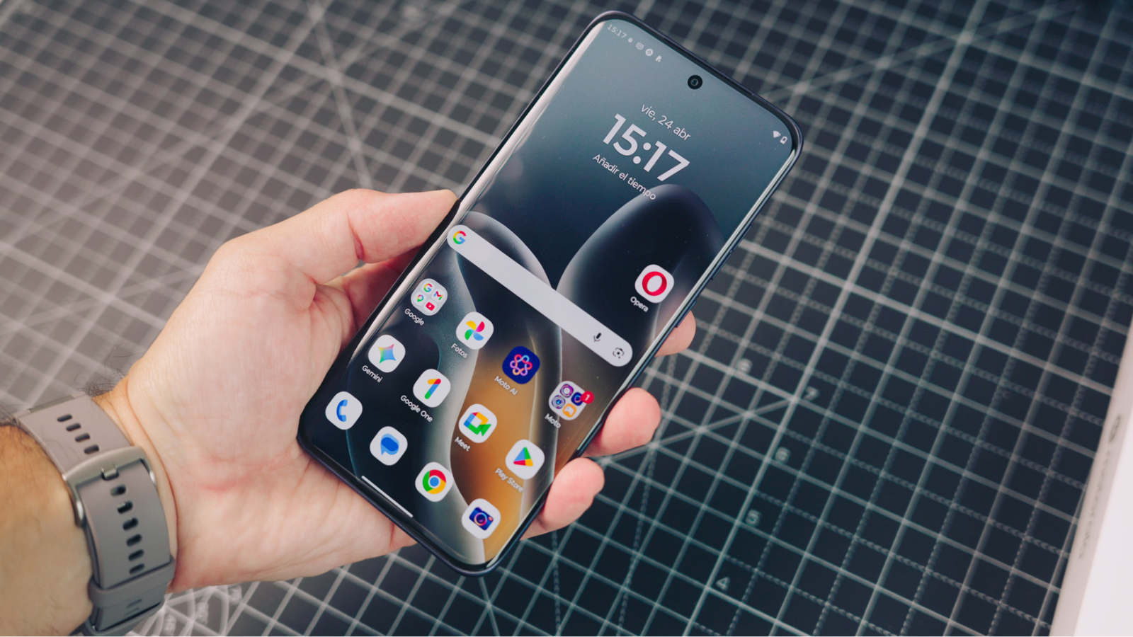 Pantalla curva del Motorola Edge 70 Fusion