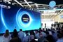 Presentación de Anker en la feria IFA con una gran pantalla azul que muestra el lema Ultimate Unified ante una audiencia sentada.