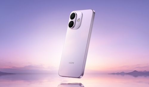 Teléfono inteligente REDMI Note 17 Pro 5G en color morado flotando sobre una superficie acuática al amanecer.