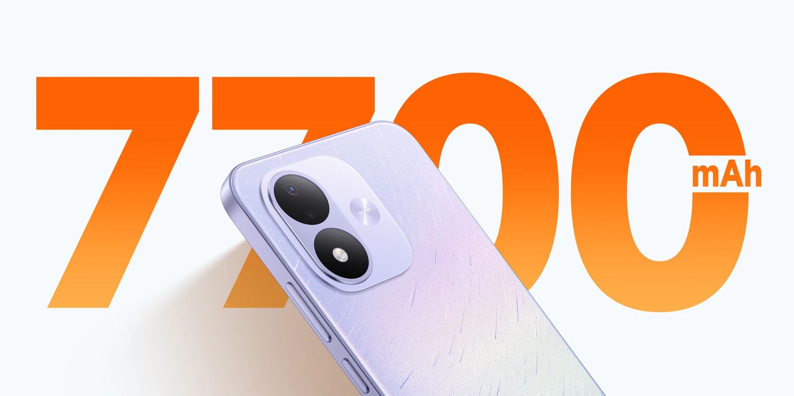 Parte superior trasera del Redmi Note 17 con la cifra 7700 mAh destacada en naranja.