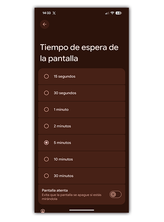 Interfaz de ajustes de Android donde se muestran las opciones de tiempo de espera y la función Pantalla atenta.