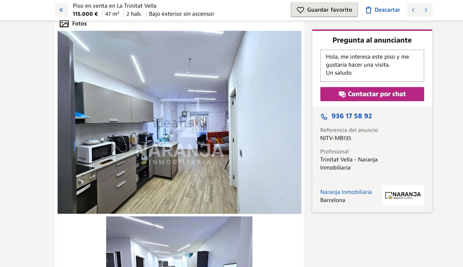 Interfaz de portal inmobiliario con anuncio de un piso en venta en Barcelona y formulario de contacto.