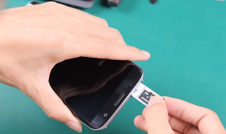 삼성 Galaxy S7 Edge con Bandeja Dual SIM