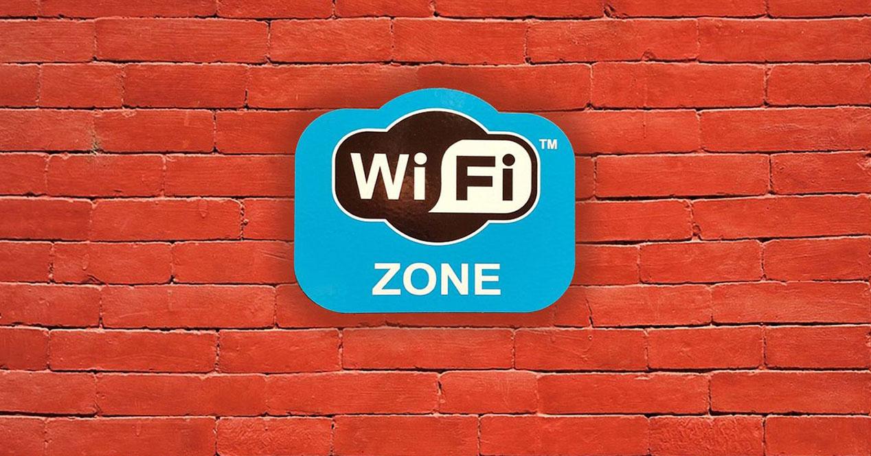 cartel wifi zone en muro de ladrillo