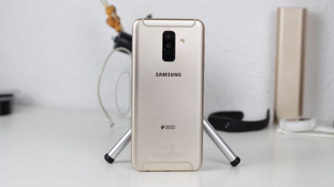 Diseño trasero del Samsung Galaxy A6+ 2018
