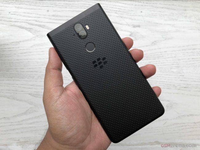 BlackBerry Evolve X-lanzamiento-oficial-características