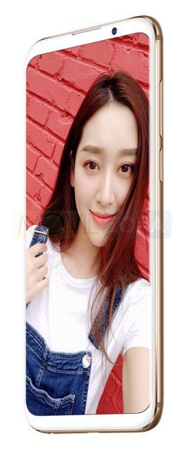 Meizu 16X con chica en pantalla