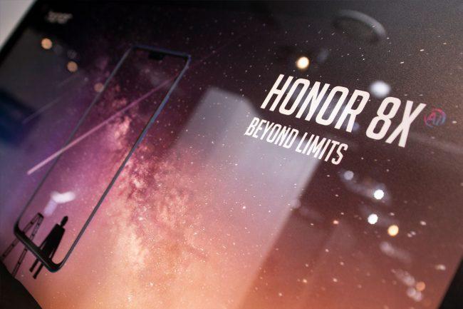 Honor-8X-cartel