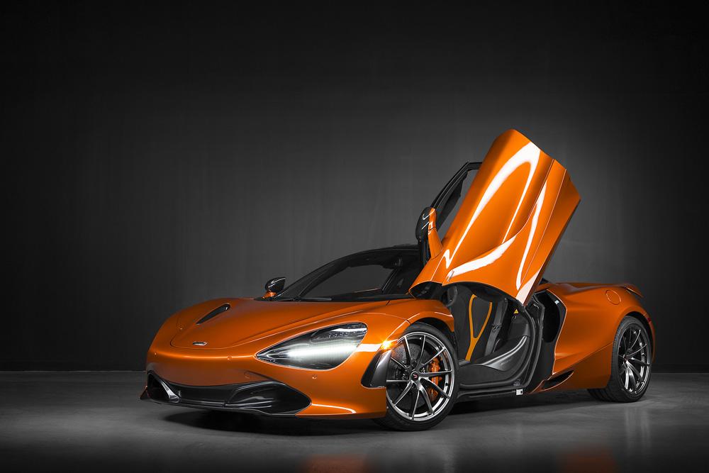 nuevo McLaren 720S en color naranja
