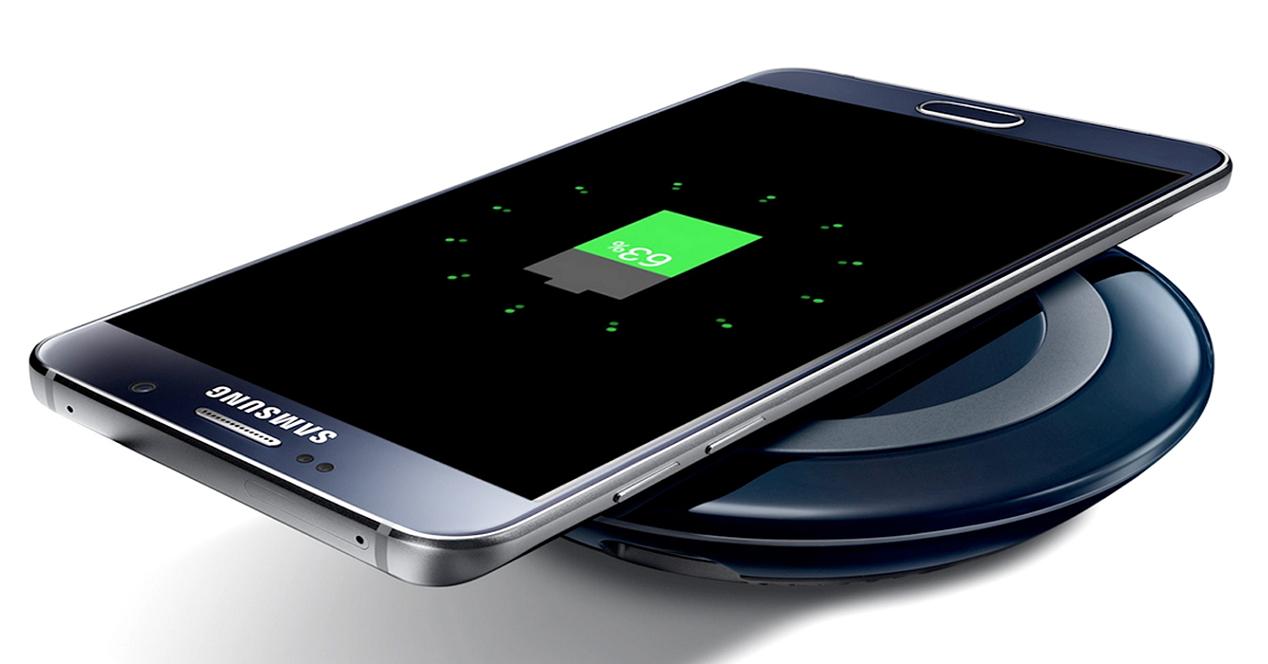 Samsung-Mobiltelefone mit kabellosem Ladegerät