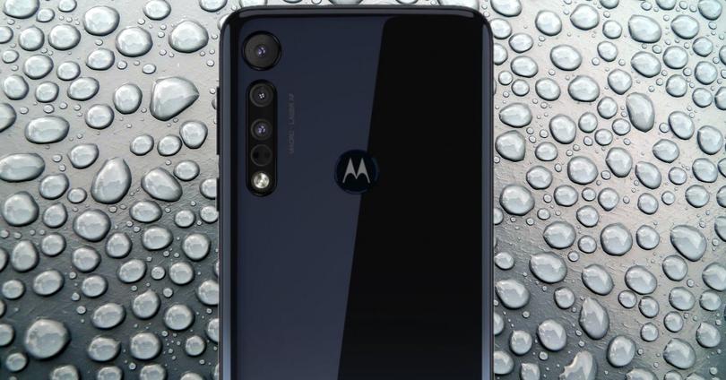 Motorola One Macro portada