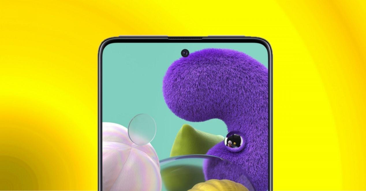 Samsung Galaxy A51 fondo amarillo