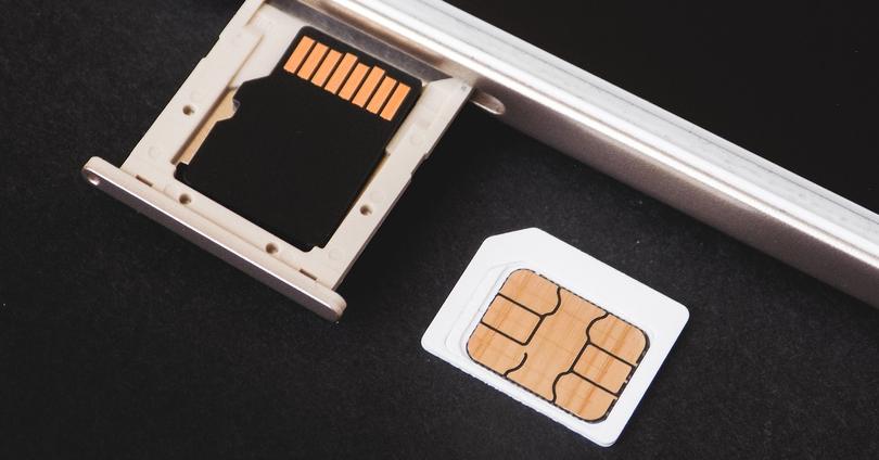 Put in SIM and microSD Cards Without Confusion